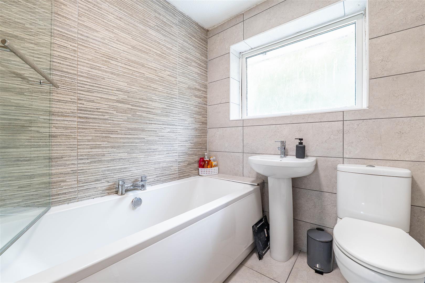 3 bed property in Carr Field, Preston